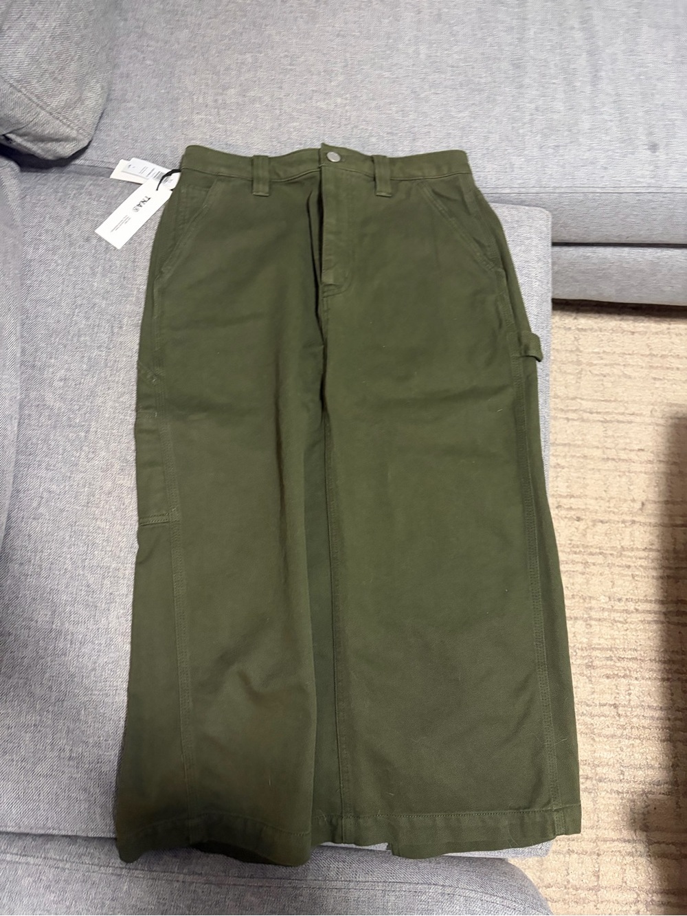 Aritzia TNA Greenwich Skirt